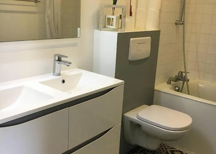 Ocean Marbella 公寓 *